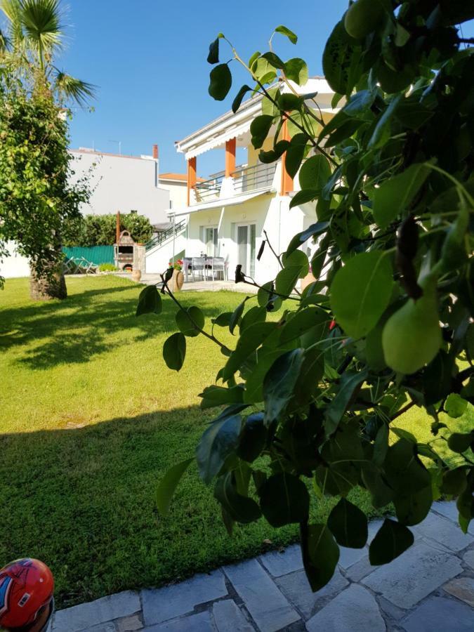 Nautilus Nea Iraklitsa Exterior foto