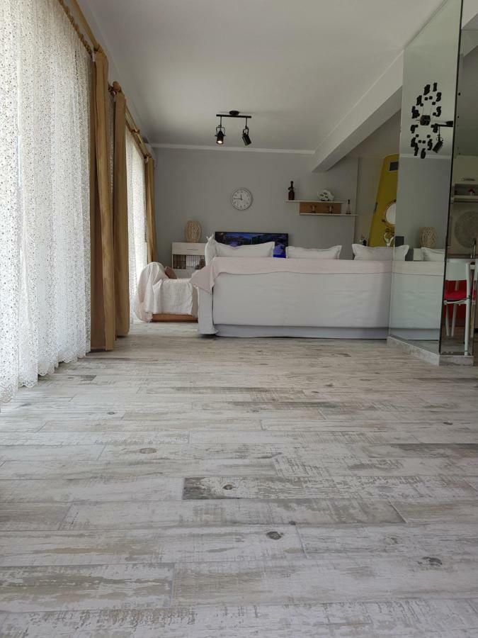 Nautilus Nea Iraklitsa Exterior foto