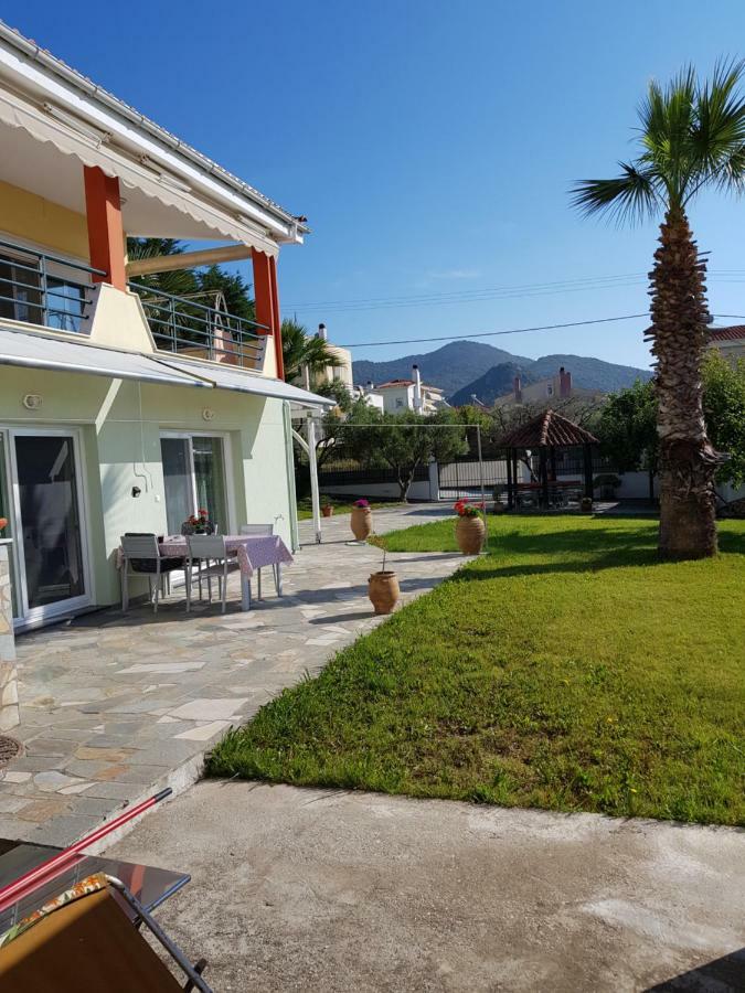 Nautilus Nea Iraklitsa Exterior foto